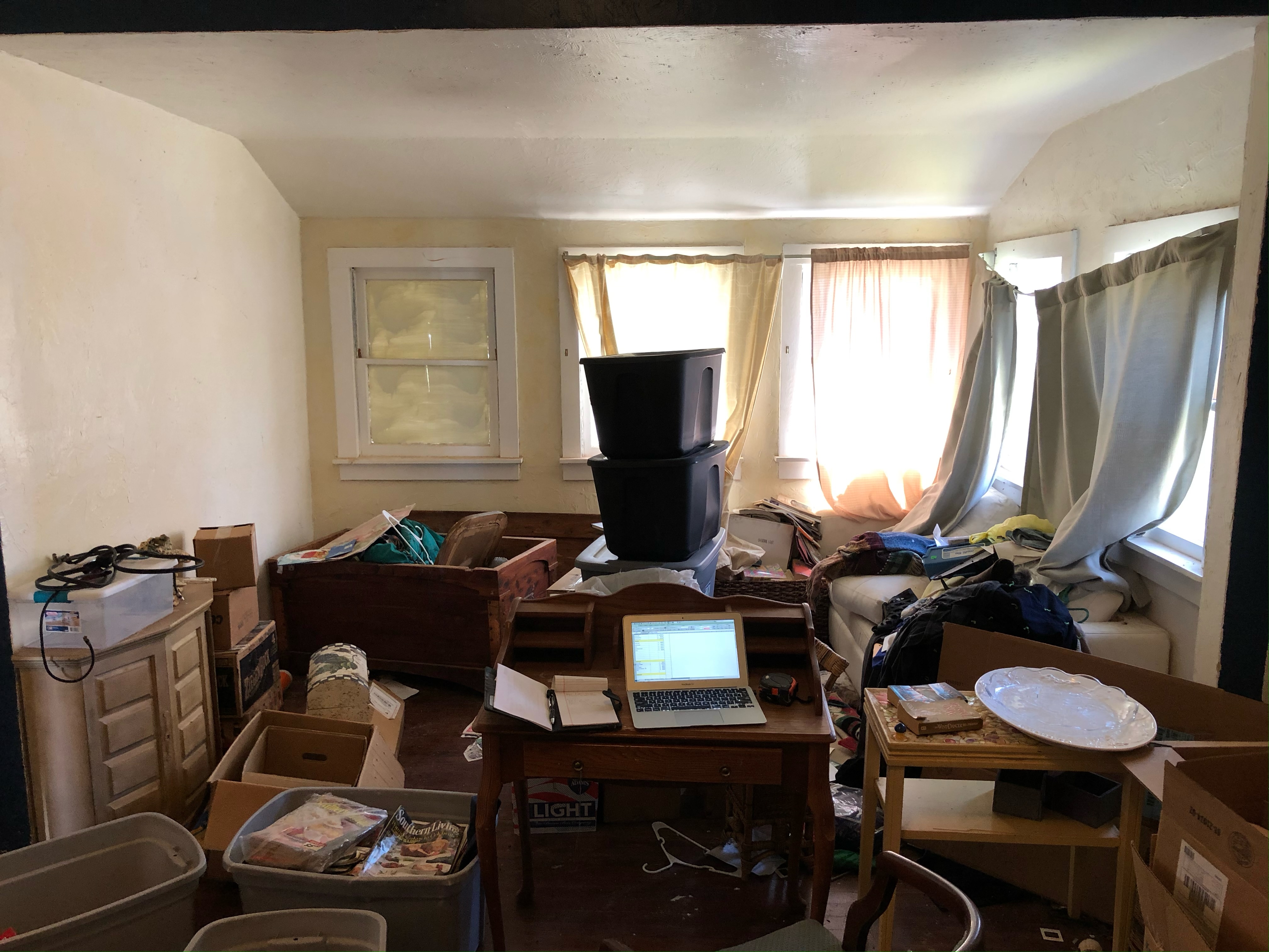 Sell home as-is in Edmond, OK - No cleanup required